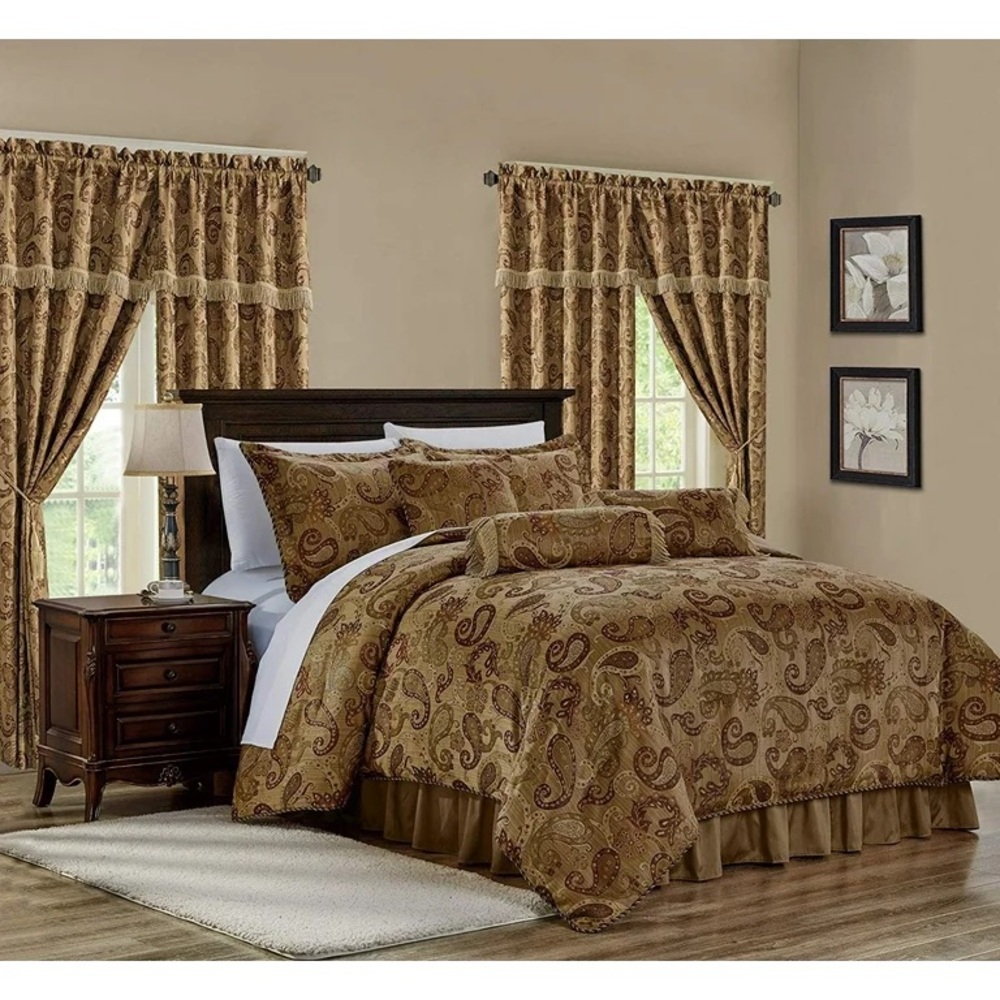 Elegant Paisley Brown king 3 piece Bedding Set